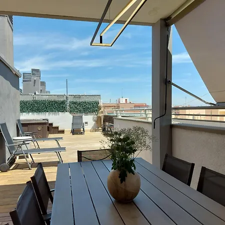 Atico De Lujo Con Jacuzzi Climatizado En Terraza Elche